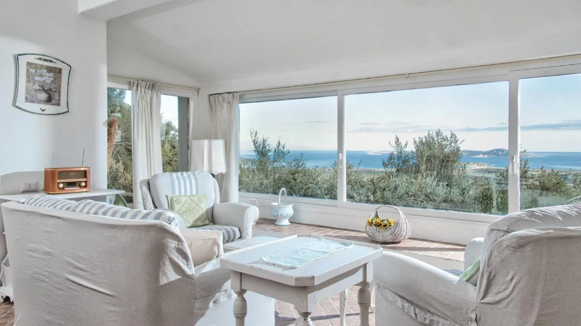 Villa Marinella Barrabisa Italia