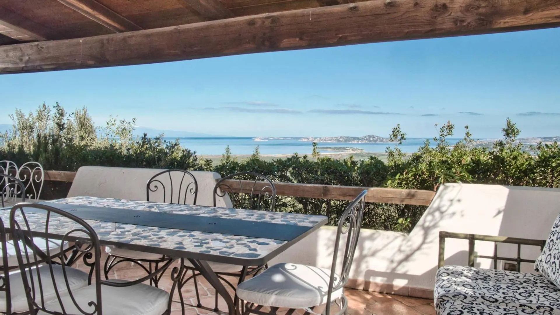 Villa Marinella Barrabisa