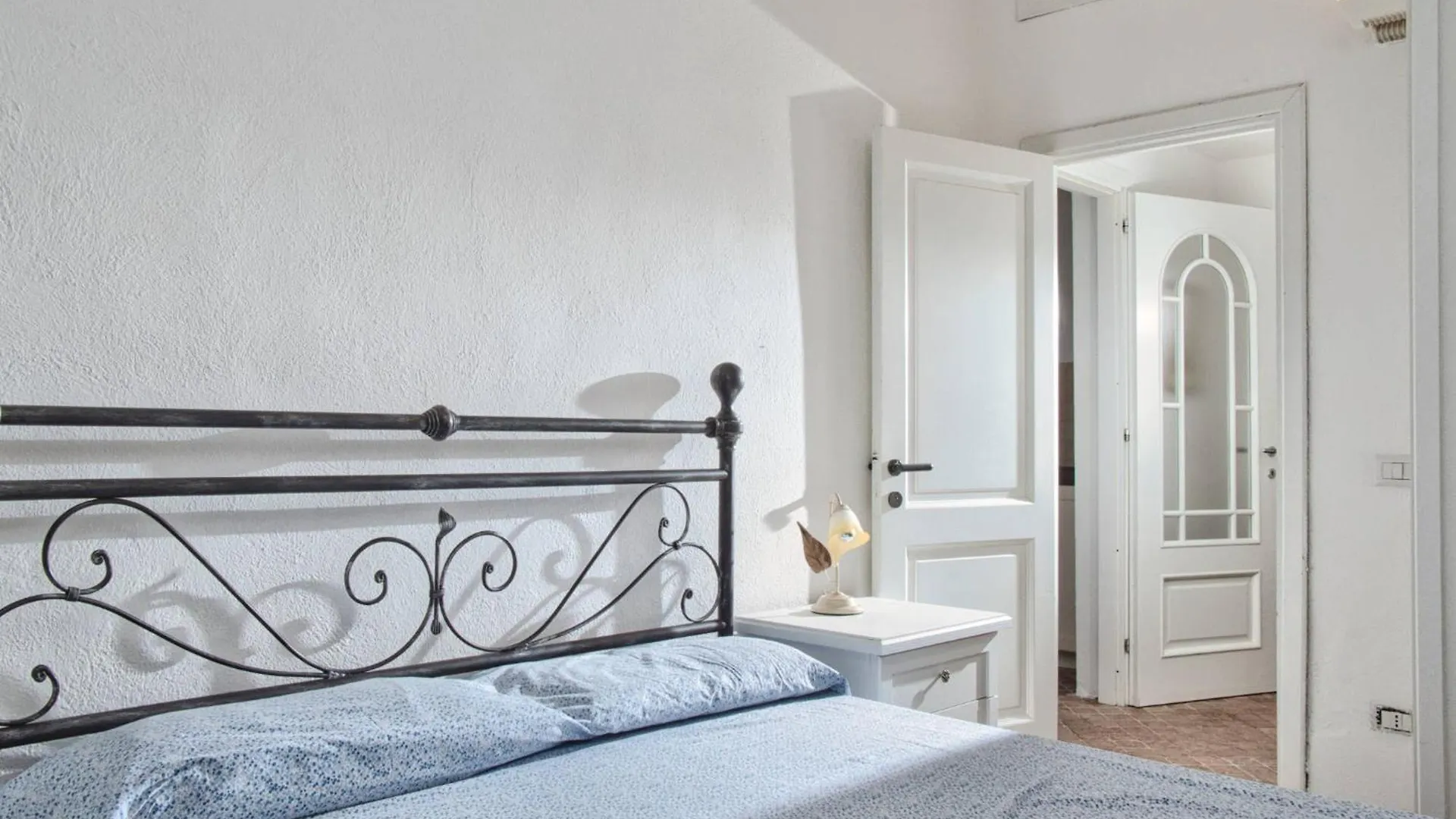 Villa Marinella Barrabisa Italia