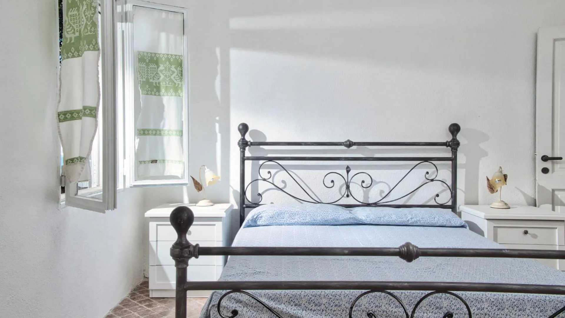 Villa Marinella Barrabisa 0*,